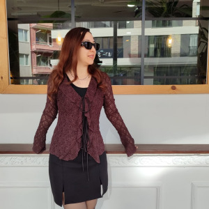 BAĞLAMA DETAYLI DANTEL BLUZ