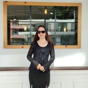 BAĞLAMALI DANTEL BLUZ